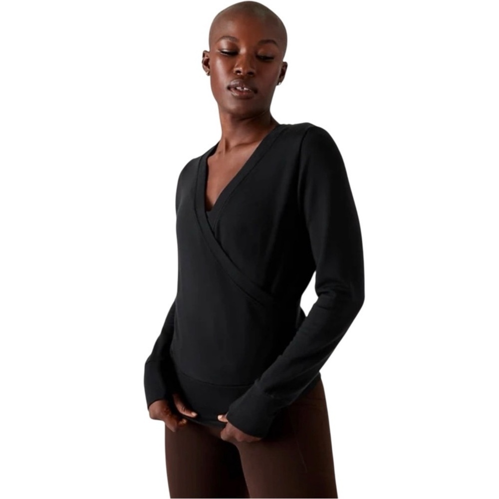 Athleta Recharge Sweatshirt NWT LARGE